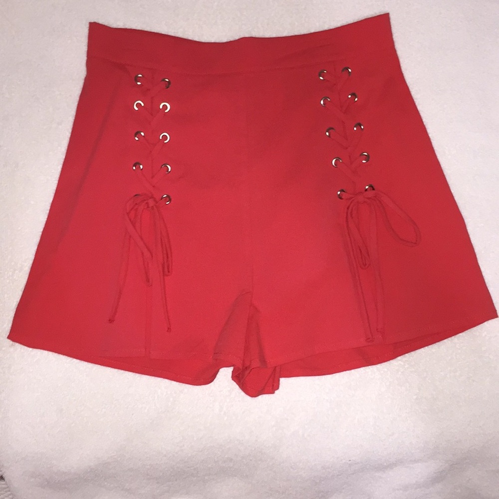 LACE RED SHORTS